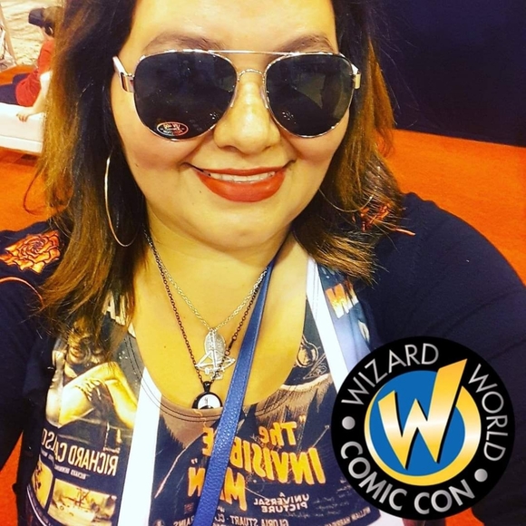 Meet your Posher, Mariana - Picture 2 of 8